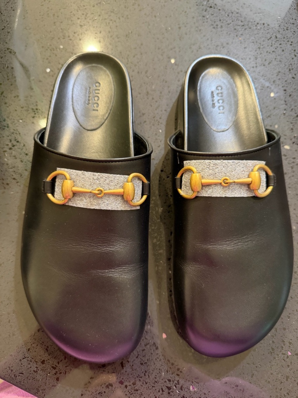 Gucci Black Rubber Logo-Emblem Sandals